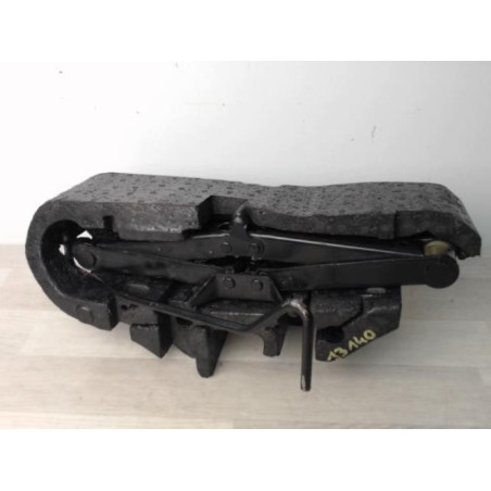 Cric (Ensemble depannage) RENAULT MEGANE 2 PHASE 2 BREAK d’occasion