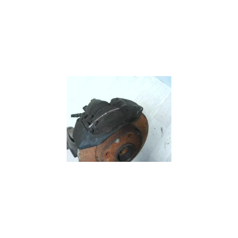 Bras de suspension superieur avant droit CITROEN SAXO PHASE 1 d’occasion