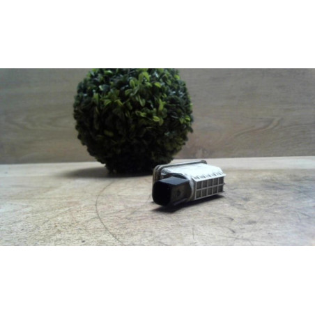 Eclairage de plaque FORD MONDEO 3 PHASE 1 BREAK d’occasion