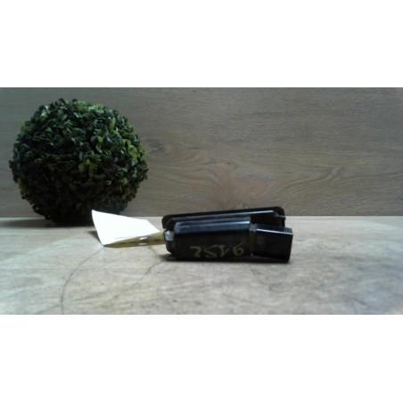 Eclairage de plaque SEAT LEON 3 PHASE 1 d’occasion