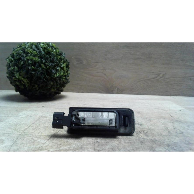 Eclairage de plaque BMW SERIE 3 E36 TOURING BREAK d’occasion
