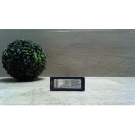 Eclairage de plaque RENAULT SCENIC 3 PHASE 1 d’occasion