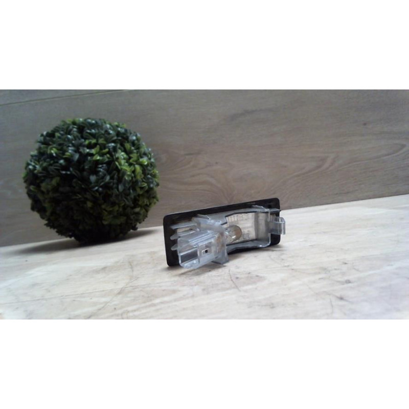 Eclairage de plaque RENAULT SCENIC 3 PHASE 1 d’occasion