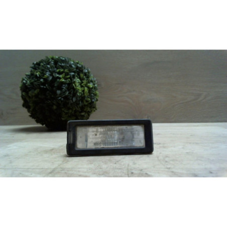 Eclairage de plaque RENAULT SCENIC 3 PHASE 1 d’occasion
