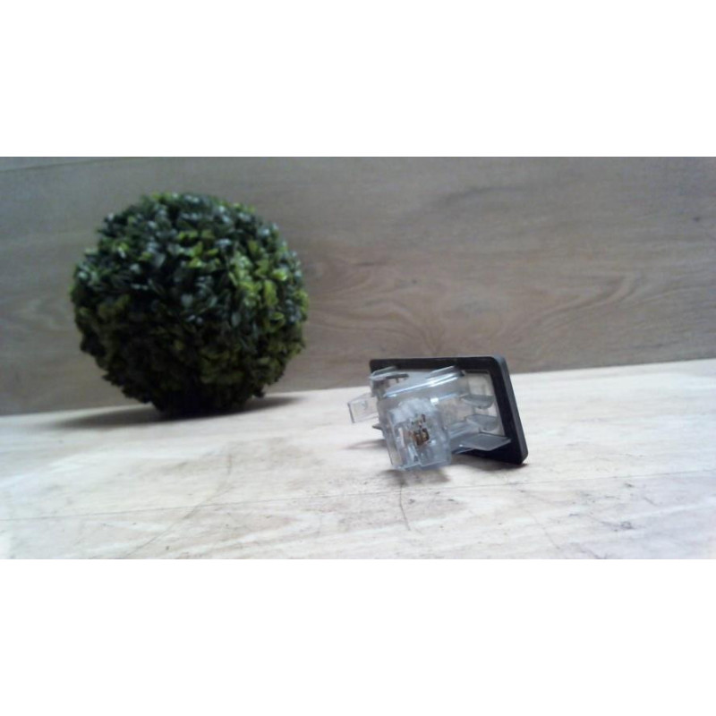 Eclairage de plaque RENAULT SCENIC 3 PHASE 1 d’occasion