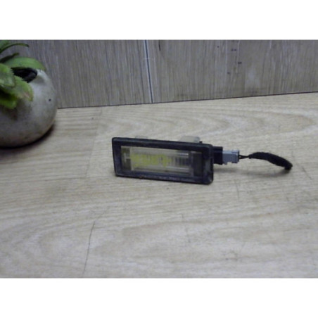 Eclairage de plaque OPEL VECTRA C PHASE 2 BREAK d’occasion