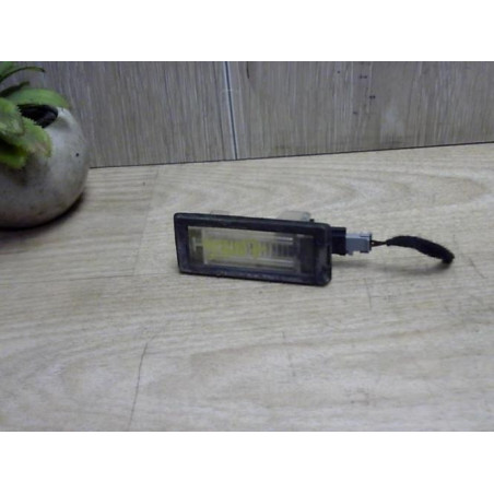 Eclairage de plaque OPEL VECTRA C PHASE 2 BREAK d’occasion