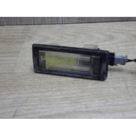 Eclairage de plaque OPEL VECTRA C PHASE 2 BREAK d’occasion