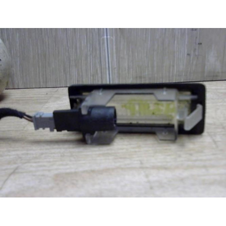 Eclairage de plaque OPEL VECTRA C PHASE 2 BREAK d’occasion