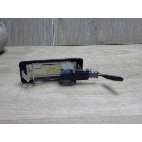 Eclairage de plaque OPEL VECTRA C PHASE 2 BREAK d’occasion