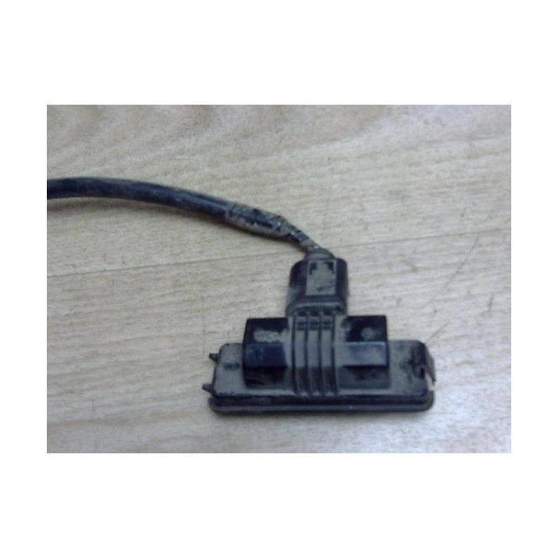Eclairage de plaque VOLKSWAGEN POLO 3 PHASE 2 d’occasion