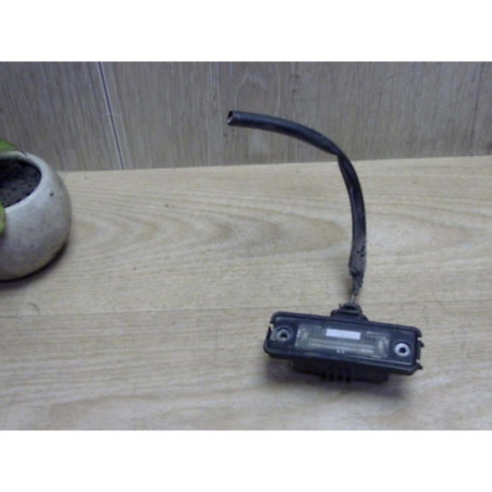Eclairage de plaque VOLKSWAGEN POLO 3 PHASE 2 d’occasion