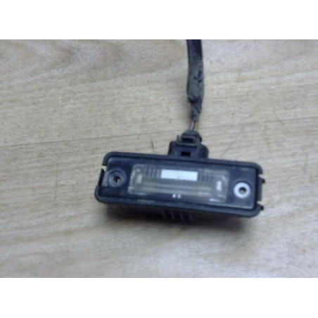 Eclairage de plaque VOLKSWAGEN POLO 3 PHASE 2 d’occasion