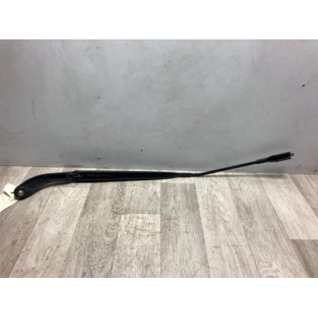 Bras essuie glace avant droit NISSAN QASHQAI 1 PHASE 1 d’occasion