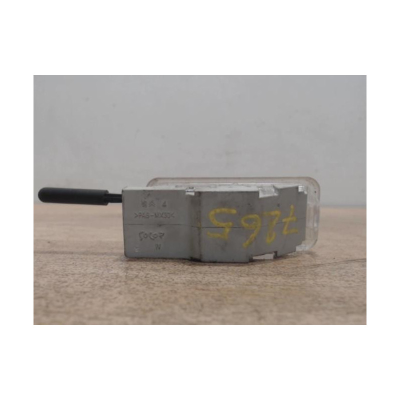 Eclairage de plaque PEUGEOT 308 1 PHASE 1 d’occasion