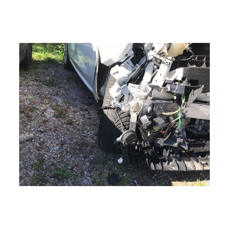 Boitier servitude moteur (BSM) PEUGEOT 208 1 PHASE 2 d’occasion