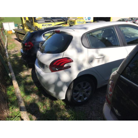 Boitier servitude moteur (BSM) PEUGEOT 208 1 PHASE 2 d’occasion