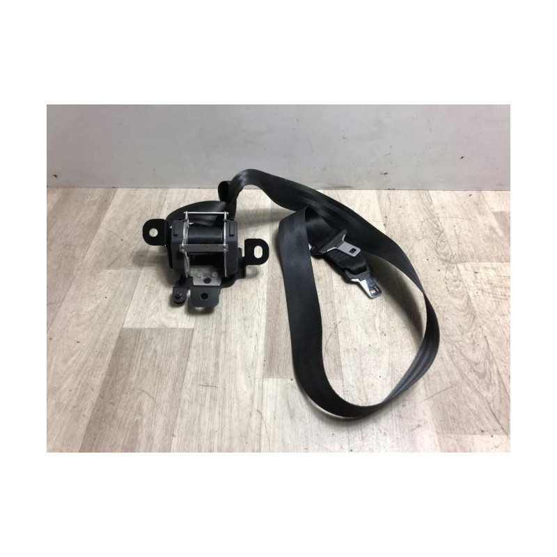 Ceinture arriere centrale NISSAN QASHQAI 1 PHASE 1 d’occasion