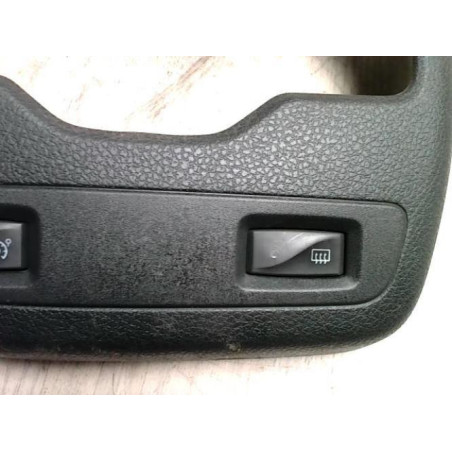 Facade autoradio DACIA LODGY PHASE 1 d’occasion