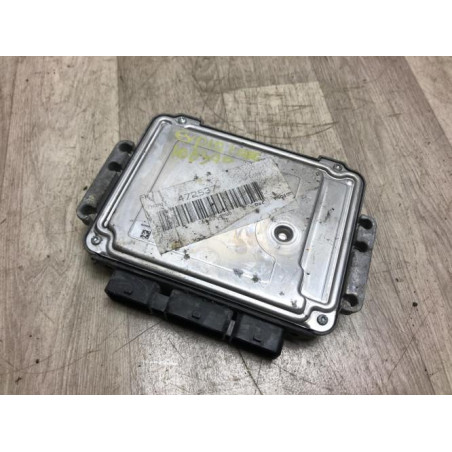 Calculateur moteur PEUGEOT EXPERT 2 d’occasion