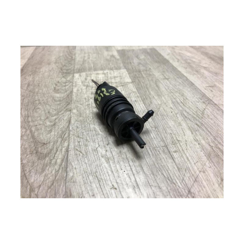 Pompe lave glace avant MERCEDES CLASSE C 204 PHASE 1 d’occasion