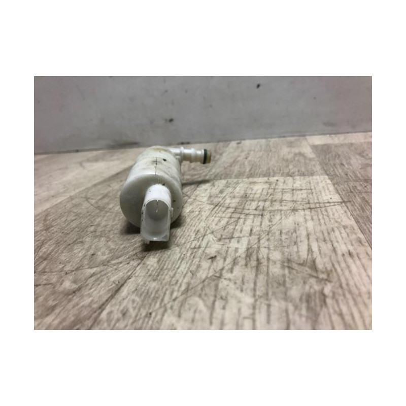 Pompe lave glace avant MERCEDES CLASSE CLS 219 PHASE 1 d’occasion
