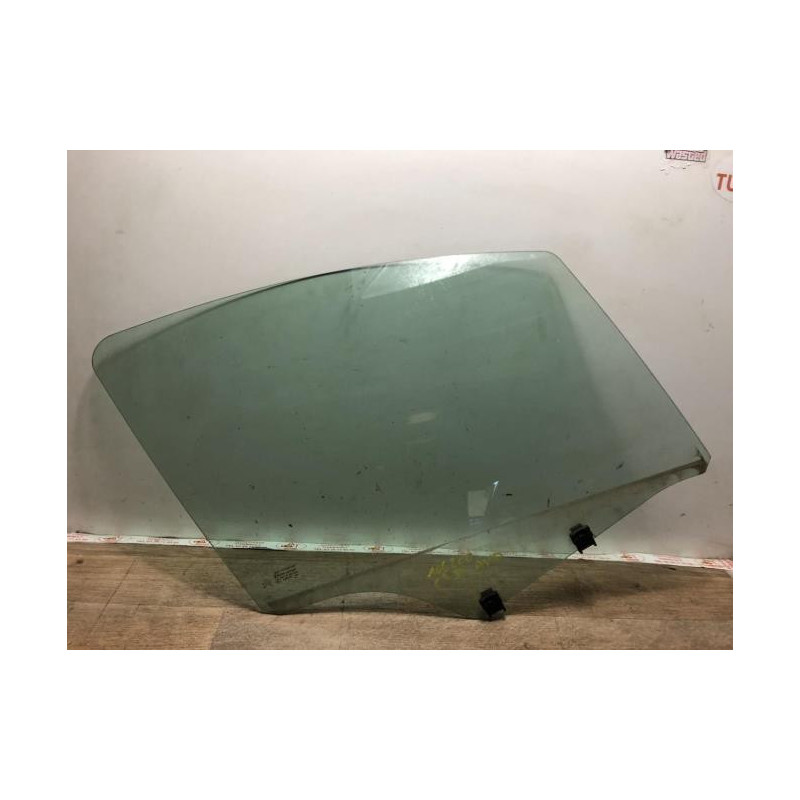 Vitre avant droit CITROEN C3 2 PHASE 2 d’occasion