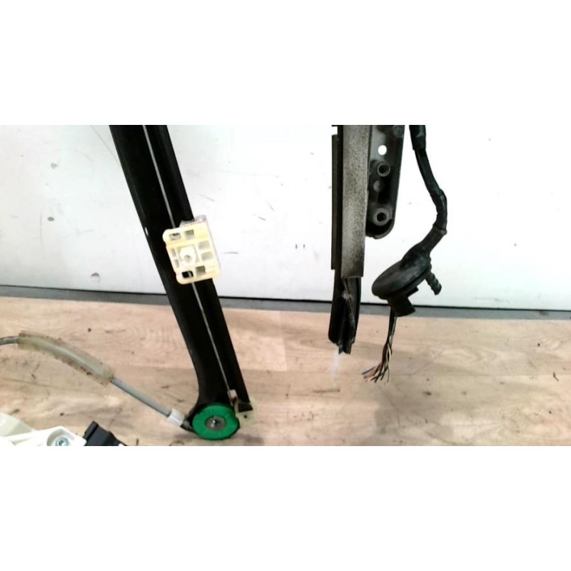 Leve vitre electrique avant droit AUDI A3 2 PHASE 2 d’occasion