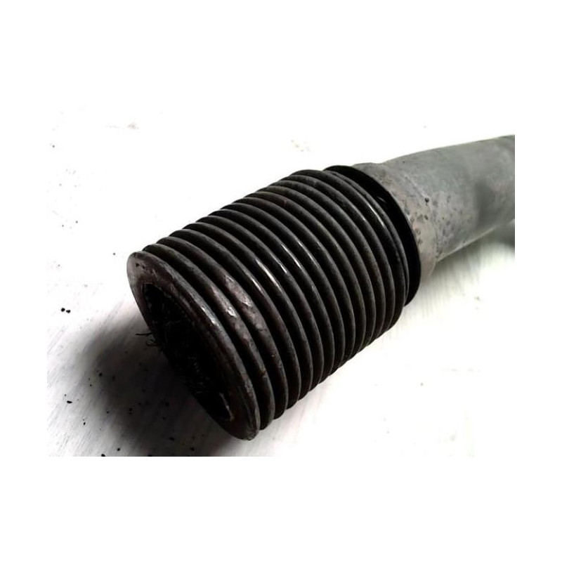 Tube intermediaire (echappement) SAAB 9.3 2 SPORT HATCH PHASE 2 BREAK d’occasion