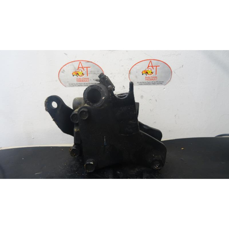 Pompe de direction NISSAN TERRANO II FOURGON d’occasion