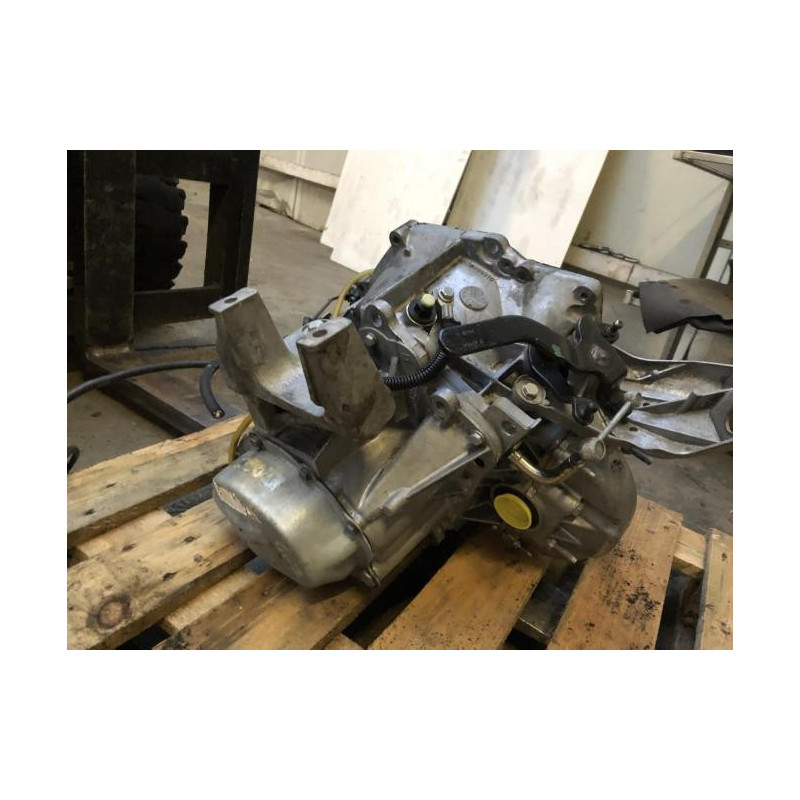 Boite de vitesses PEUGEOT 407 PHASE 1 d’occasion