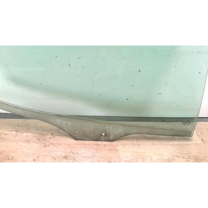 Vitre arriere droit MERCEDES CLASSE A 168 PHASE 2 d’occasion