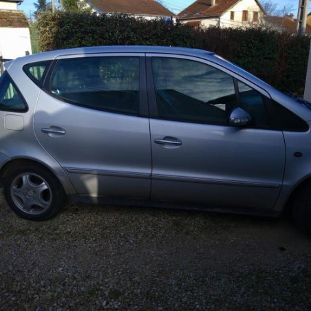 Vitre arriere droit MERCEDES CLASSE A 168 PHASE 2 d’occasion