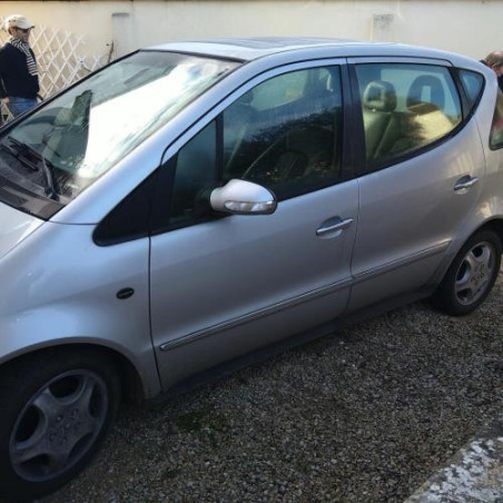 Vitre arriere droit MERCEDES CLASSE A 168 PHASE 2 d’occasion