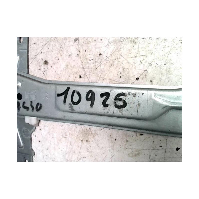 Leve vitre mecanique arriere droit CITROEN C3 PICASSO PHASE 1 d’occasion