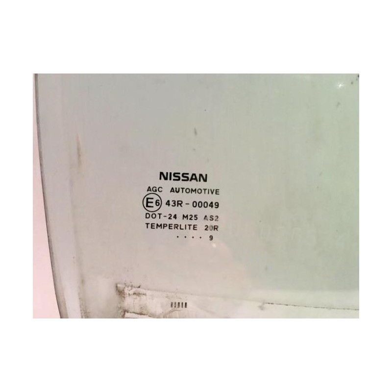 Vitre avant droit NISSAN QASHQAI 1 PHASE 1 d’occasion