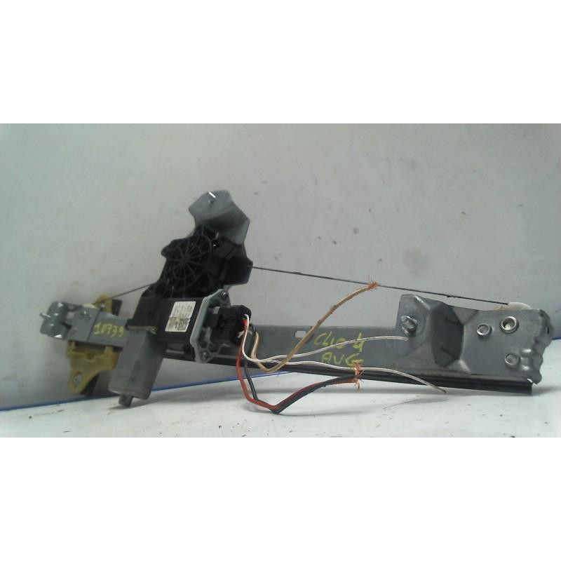 Leve vitre electrique avant gauche RENAULT CLIO 4 PHASE 1 BREAK d’occasion