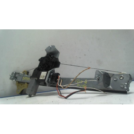 Leve vitre electrique avant gauche RENAULT CLIO 4 PHASE 1 BREAK d’occasion