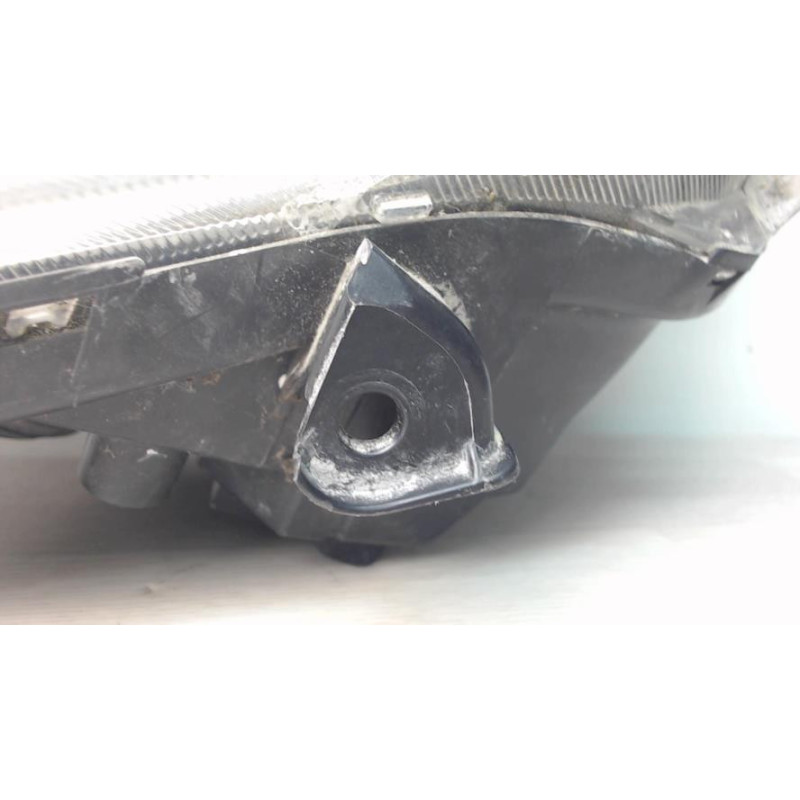 Optique avant principal droit (feux)(phare) TOYOTA  d’occasion