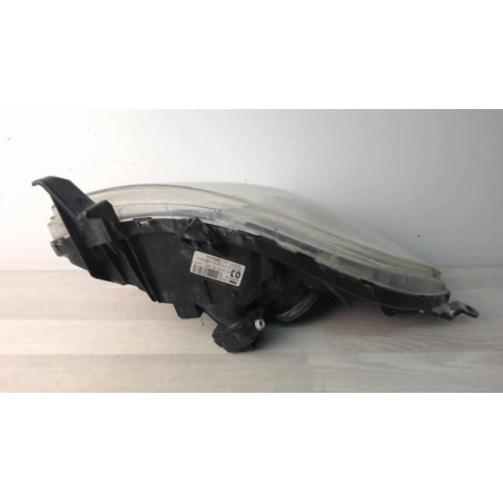 Optique avant principal droit (feux)(phare) TOYOTA  d’occasion