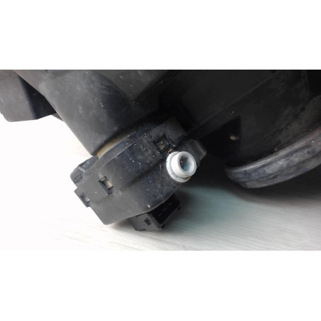 Optique avant principal droit (feux)(phare) TOYOTA  d’occasion
