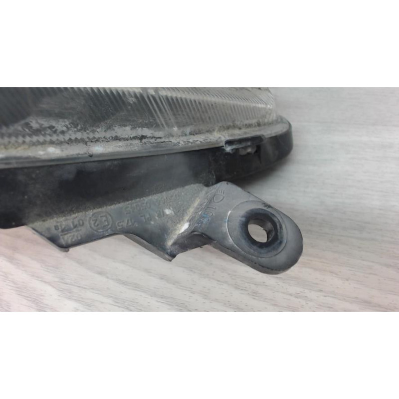 Optique avant principal droit (feux)(phare) TOYOTA  d’occasion