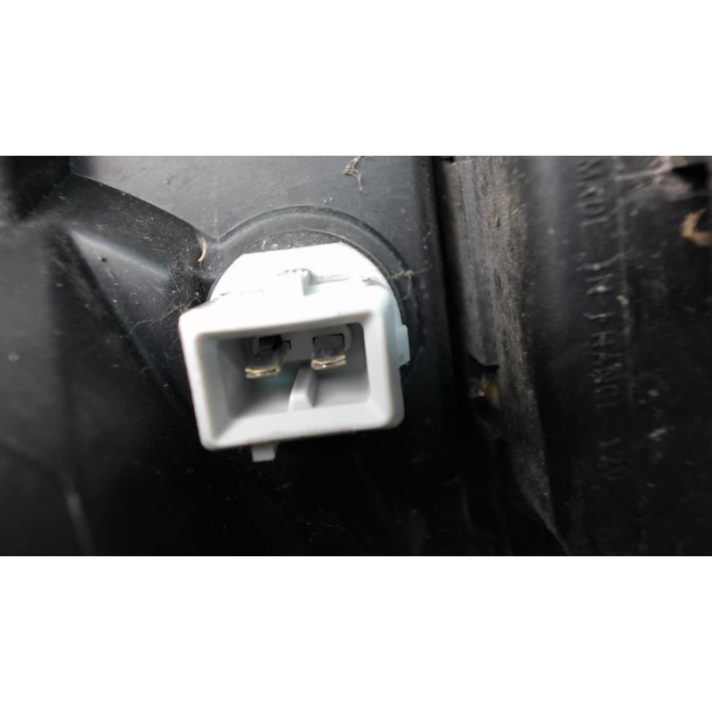 Optique avant principal droit (feux)(phare) TOYOTA  d’occasion