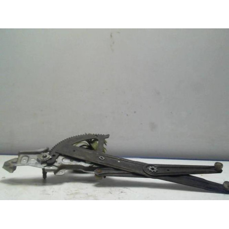 Leve vitre mecanique arriere droit PEUGEOT 205 PHASE 2 d’occasion