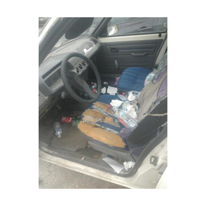 Leve vitre mecanique arriere droit PEUGEOT 205 PHASE 2 d’occasion