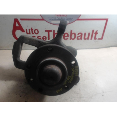 Fusee avant gauche MERCEDES SPRINTER 3T (903) FOURGON 216D d’occasion