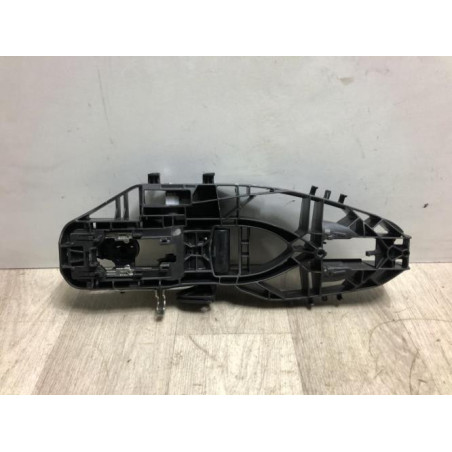Support poignee porte avant gauche FORD BA499AM d’occasion