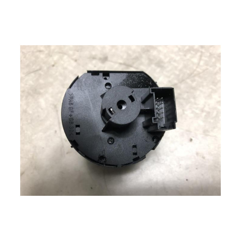 Commande de phare VOLKSWAGEN PASSAT 5 d’occasion