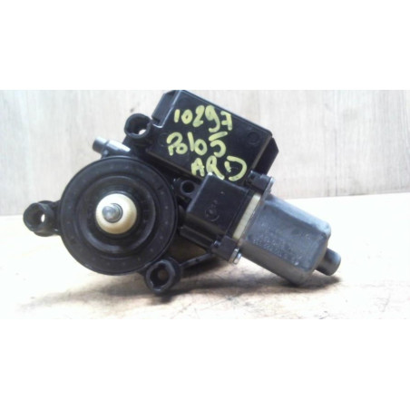 Moteur leve vitre arriere droit VOLKSWAGEN POLO 5 PHASE 1 d’occasion