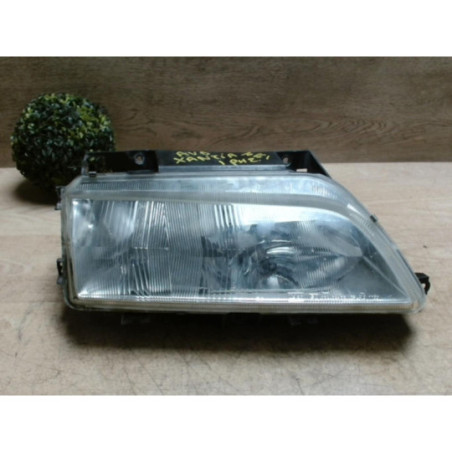 Optique avant principal droit (feux)(phare) CITROEN XANTIA PHASE 2 d’occasion